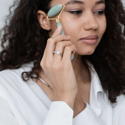 Rouleau de massage Anti-age et Rajeunissement de la peau du visage